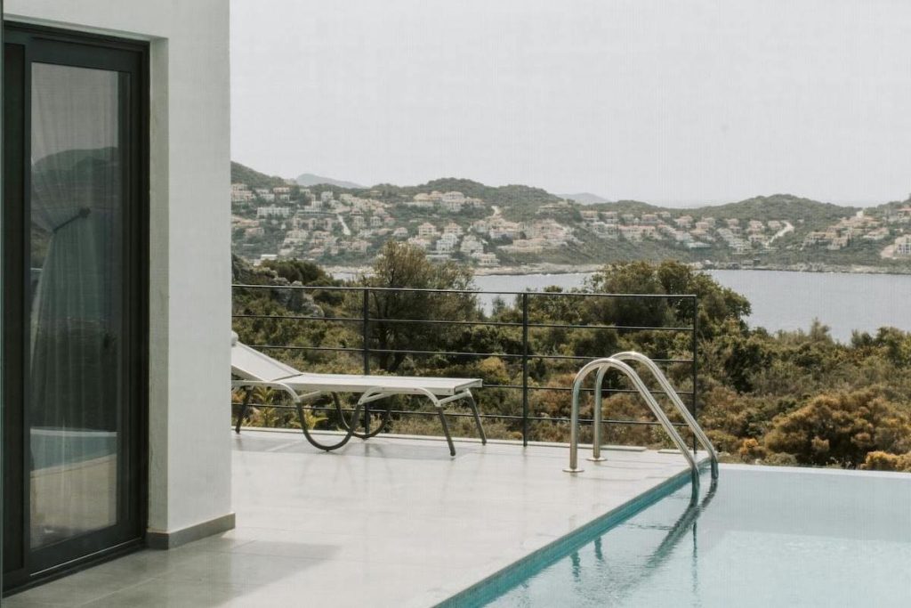 Mantenimiento de propiedades en Mallorca con Top Mallorca. Déjanos ayudarte en el mantenimiento de tu hogar.