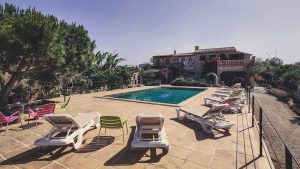 ¿Quieres saber qué es y por qué es importante el Property Care? En este artículo te lo contamos. ¿Necesitas los servicios? Contáctanos.